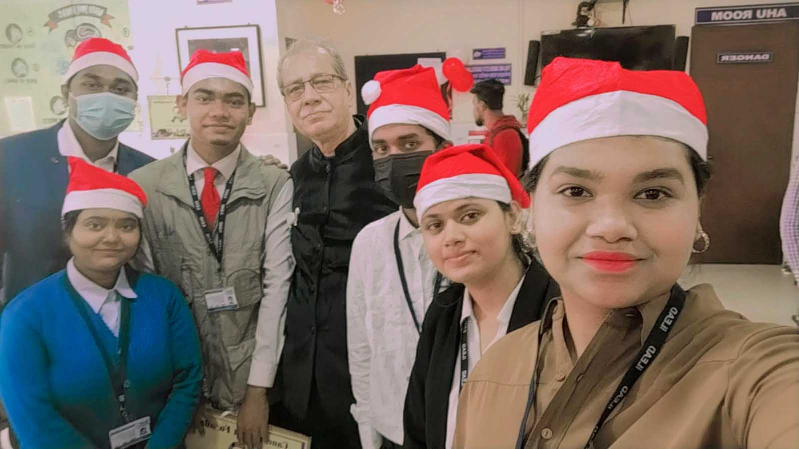 Allied Health Students Visit Institute of Child Health